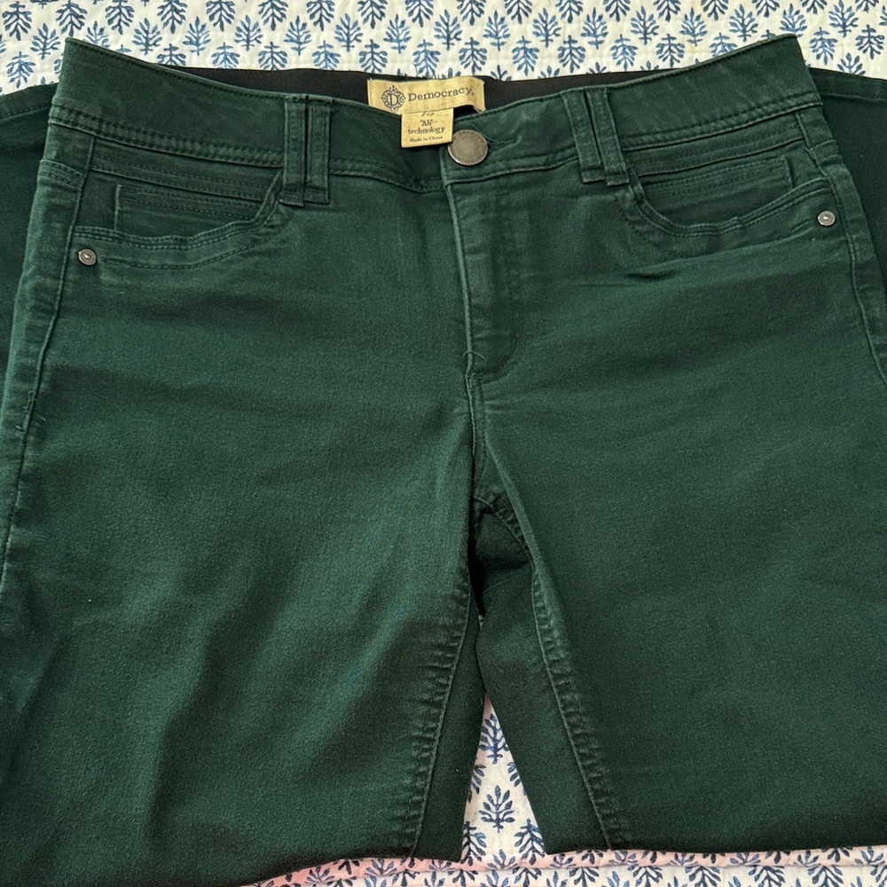 Denizen from Levi's Women's Forest Green Skinny Jeans